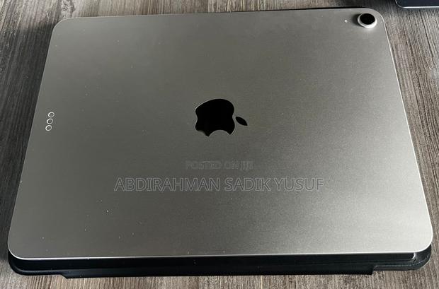 New Apple iPad Air 128 GB Silver - thumbnail 4