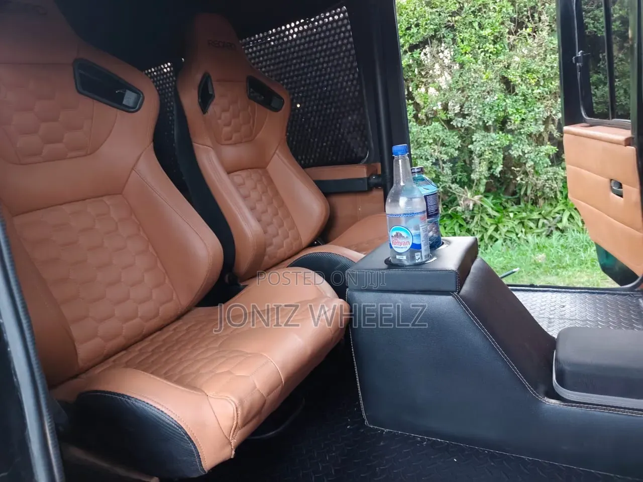Land Rover Defender 2004 Black