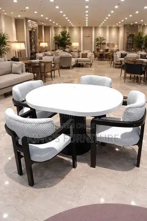 4 Seater Quality Dining Table