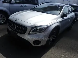 Mercedes-Benz GLA 250 2019 Silver