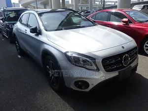 Mercedes-Benz GLA 250 2019 Silver