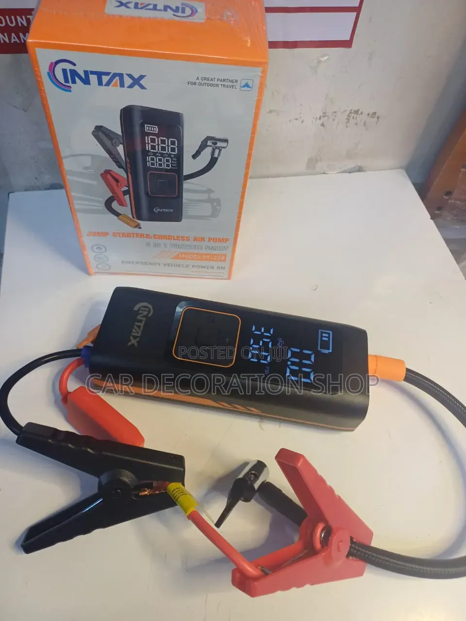 Cordless Jumpstarter With Air Pump