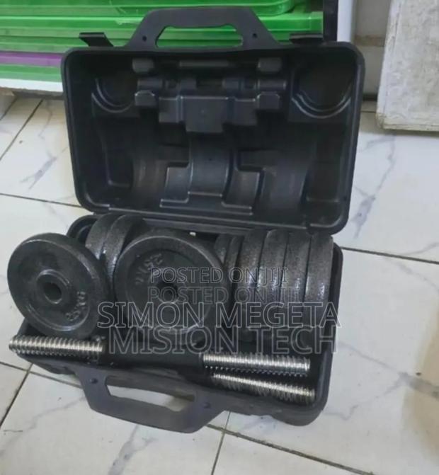 Colour Black. Strongest Chrome 20kgs Dumbel Set