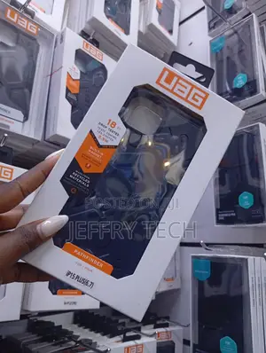 Uag Monarch Pro Magsafe Case Made With Kevlar for iPhone 15 Plus