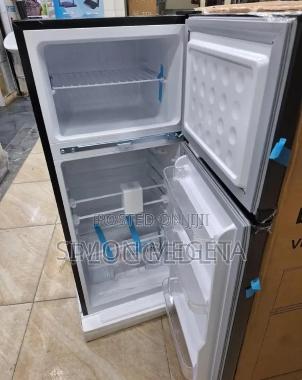 Two Doored Von 125l Fridge