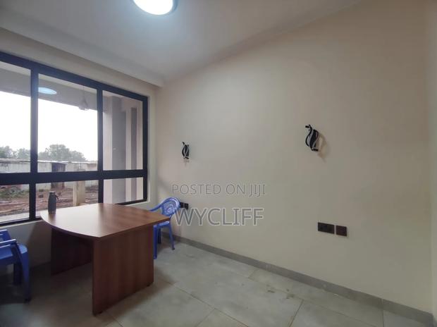 4bdrm Villa in Roysambu for sale - thumbnail 13
