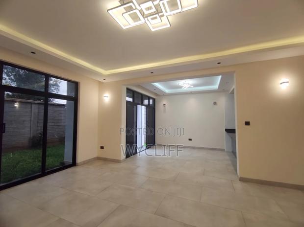 4bdrm Villa in Roysambu for sale - thumbnail 14