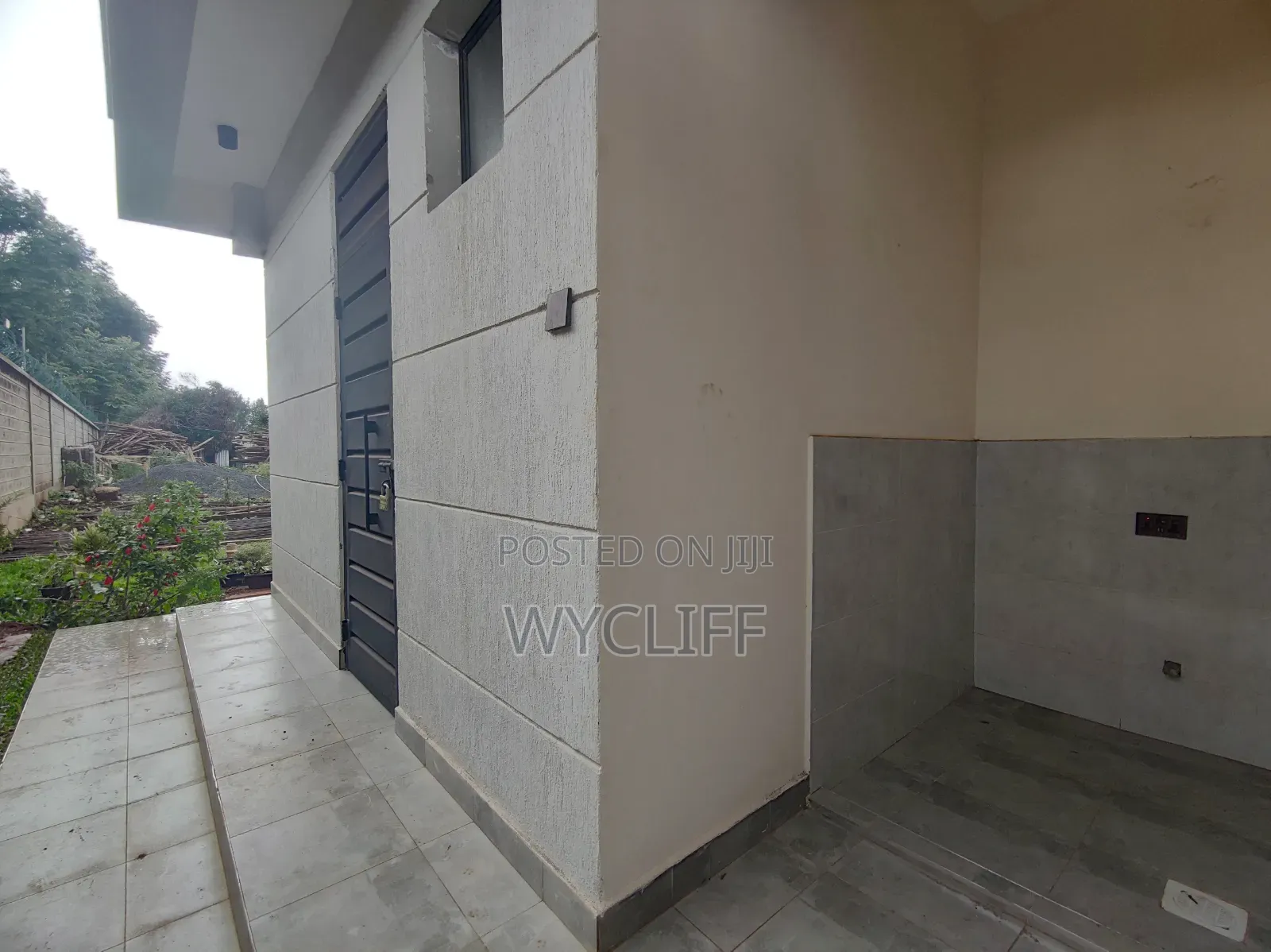 4bdrm Villa in Roysambu for sale