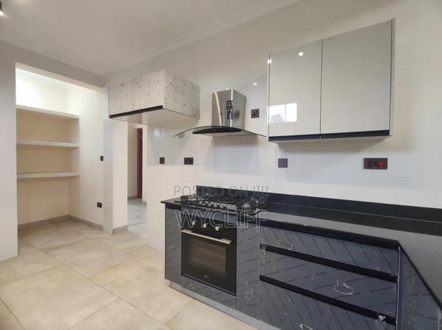 4bdrm Villa in Roysambu for sale - thumbnail 19