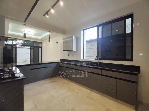 4bdrm Villa in Roysambu for sale - thumbnail 20