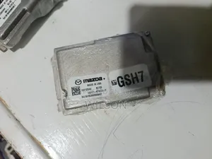 Mazda 3/Mazda Cx3 Front Windscreen Camera