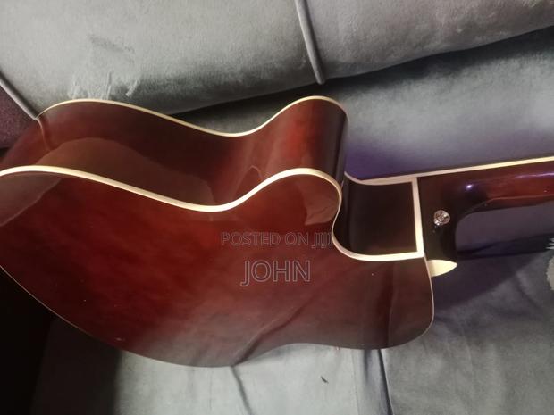 Semi-acoustic Ibanez Guitar - thumbnail 13