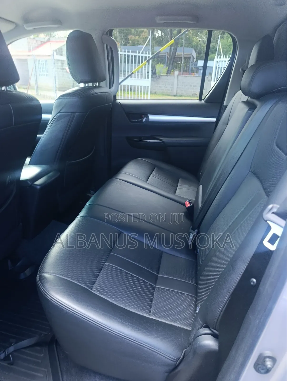 Toyota Hilux 2019 Silver