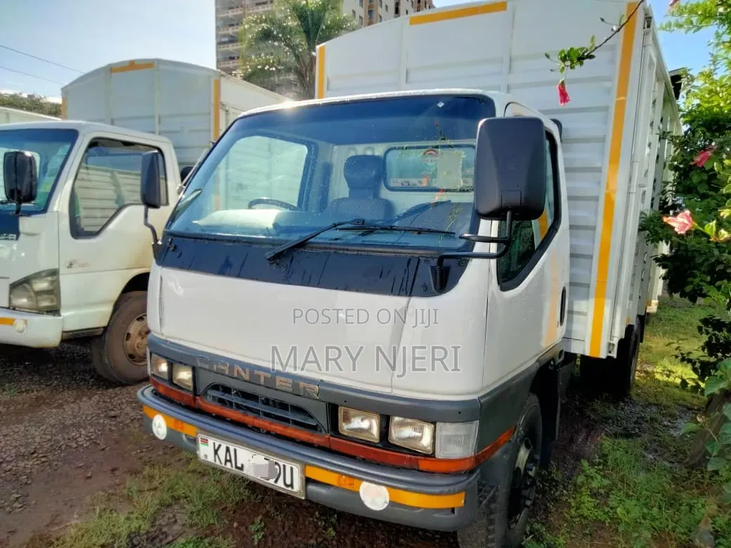 Mitsubishi Canter, 4d32 Truck