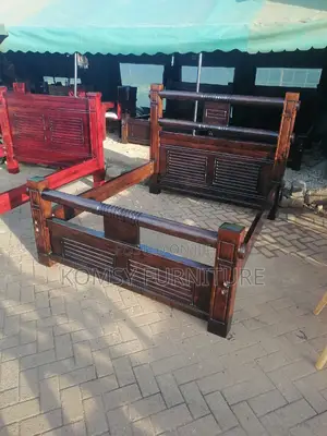 Premium Mahogany Bed Queen Size