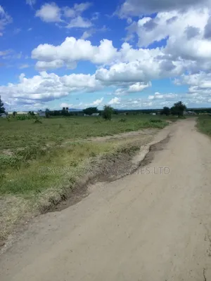 Available 1/4 Plot for Sale in Kitengela