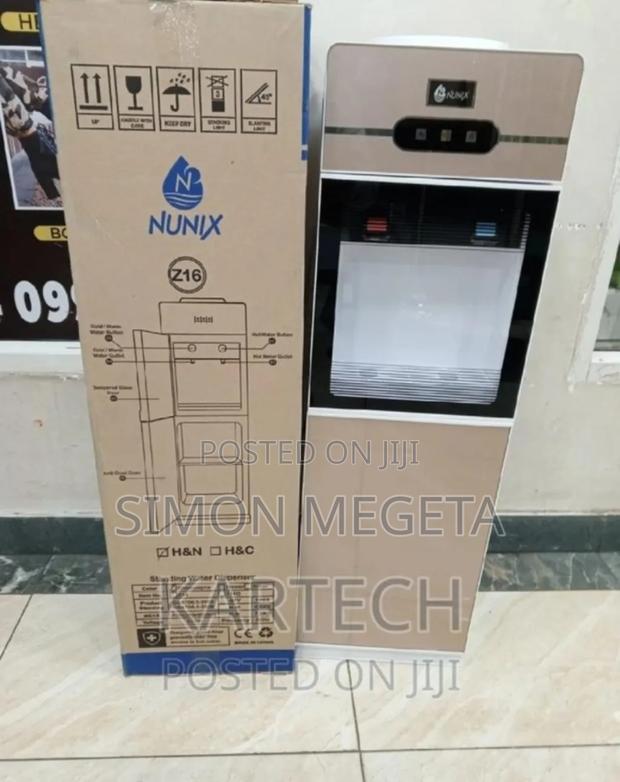 Top Loading Nunix Z16 Dispenser