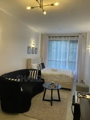 Comfortable Budget Room Close to Town