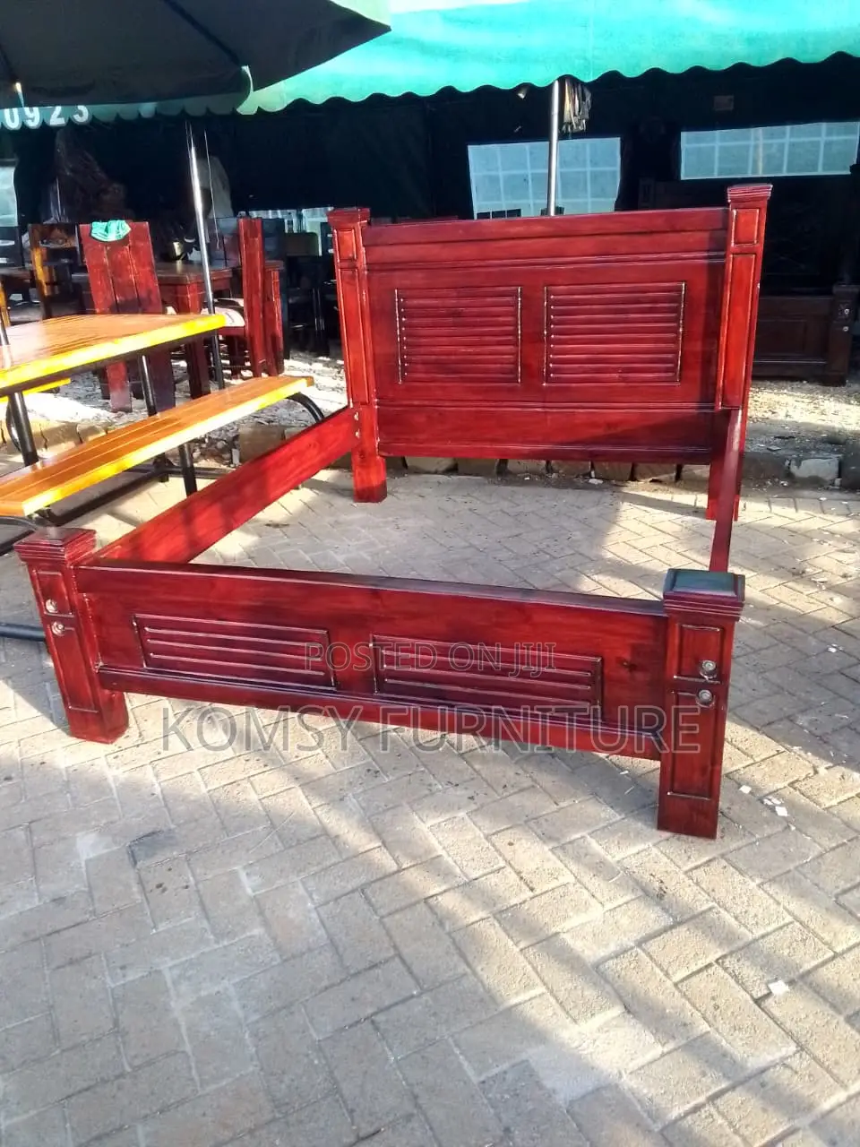 Classic Hardwood Bed