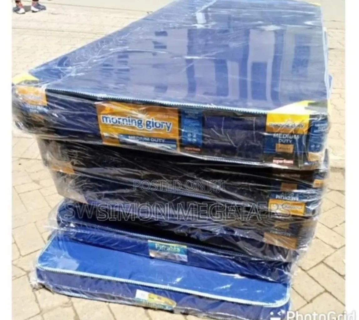 Colour Grey Mattress 3by6 6inch