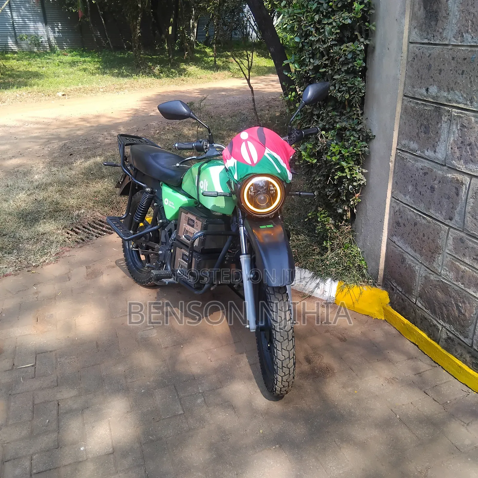 Motorcycle 2023 Orange