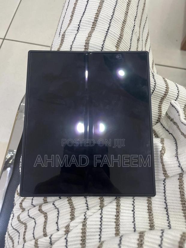 Samsung Z 16 GB Blue - thumbnail 4