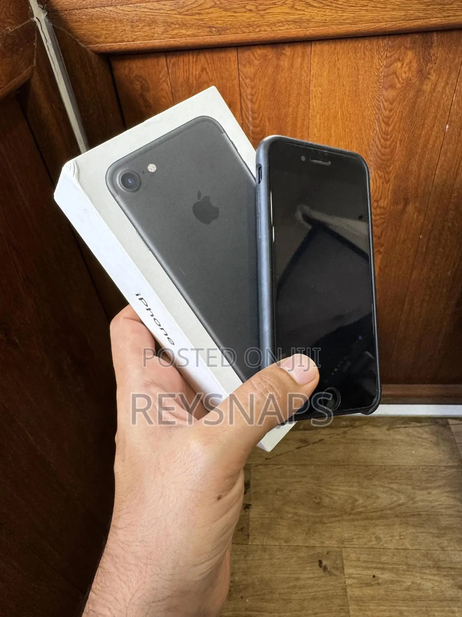 Apple iPhone 7 32 GB Black