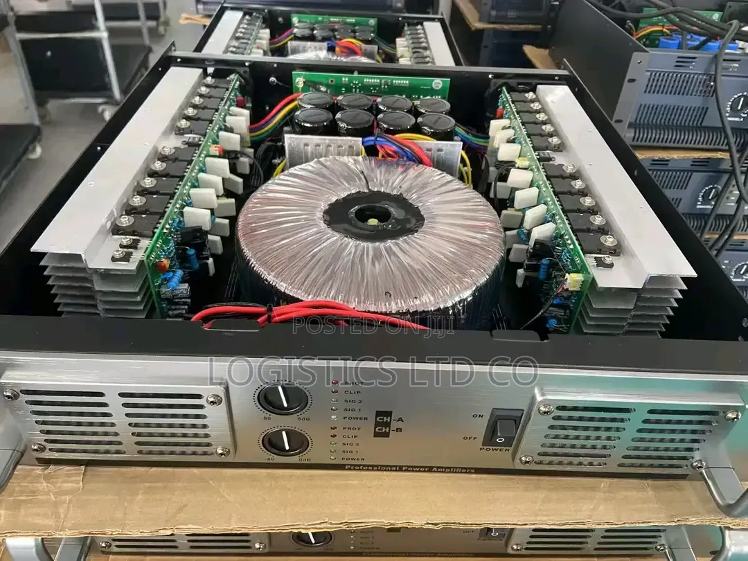 Martin Audio P-3400 Professional Power Amplifier