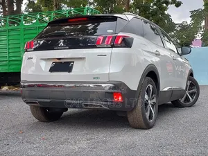 Peugeot 3008 2020 Pearl