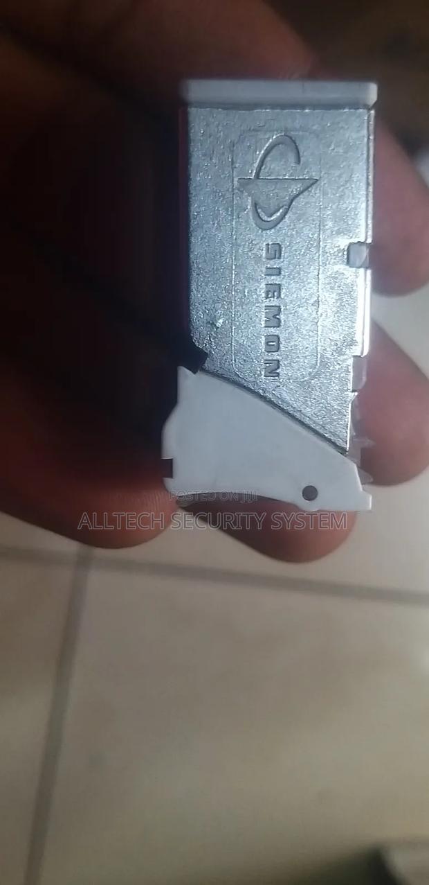 Siemon Z -Maz Category 6a Shielded Outlet