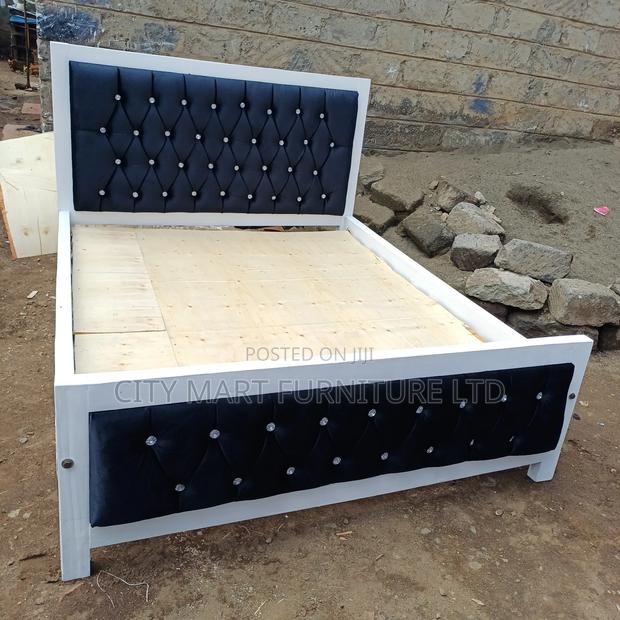 Mocket Bed Available