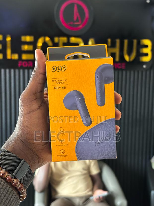 Qcy Air Buds Brand New Sealed - main view