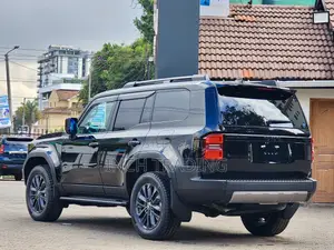 Toyota Land Cruiser Prado 2.8 2024 Black