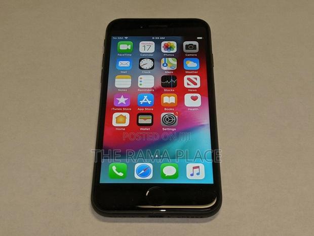 Apple iPhone 8 64 GB Gray - thumbnail 2