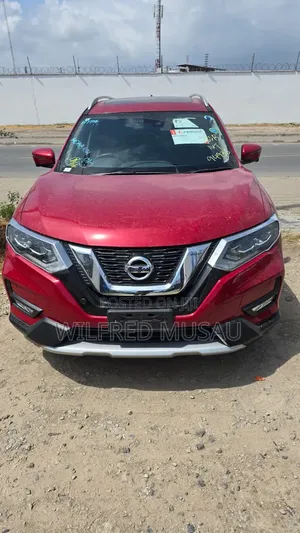 Nissan X-Trail 2.0 Petrol FWD 2019 Red