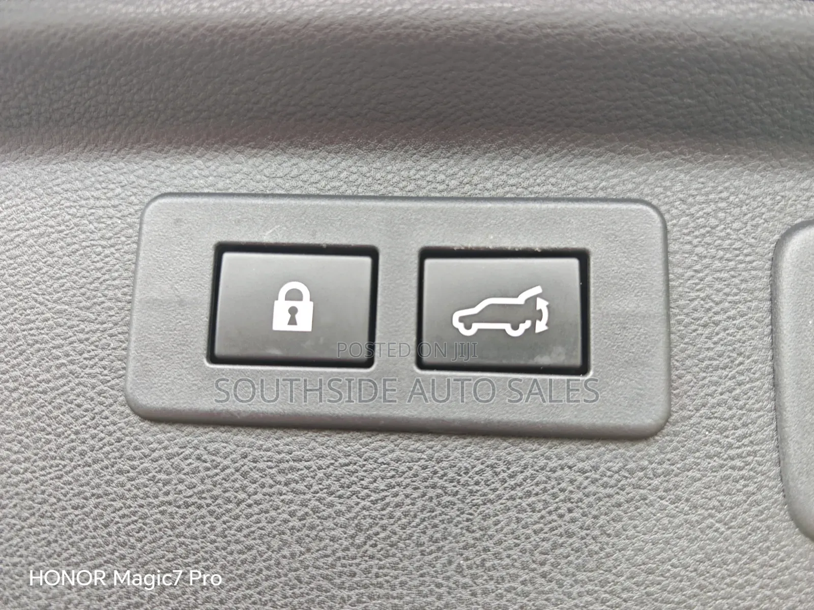 Subaru Forester Premium AWD 2019 Black