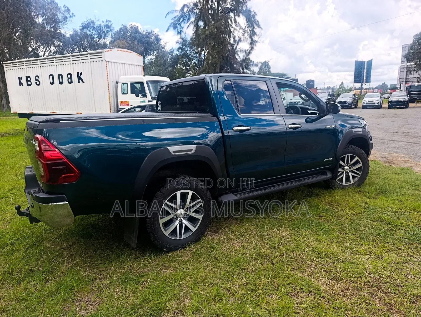 Toyota Hilux 2019 Green
