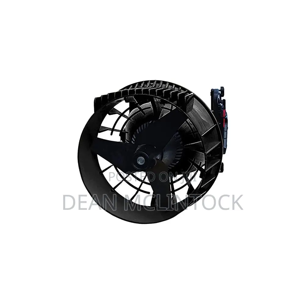 Tusa Sav-7 Evo 2 Underwater Scooter With Rechargeable Battery