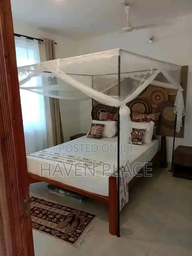 Executive 1 Bedroom Airbnb, Ocean Beach, Malindi - thumbnail 4