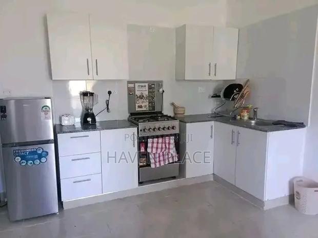 Executive 1 Bedroom Airbnb, Ocean Beach, Malindi - thumbnail 7