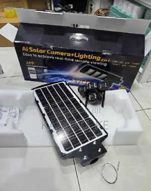 450watts Ai Solar Powered 4g Triple Lens PTZ Camera Floodlight
