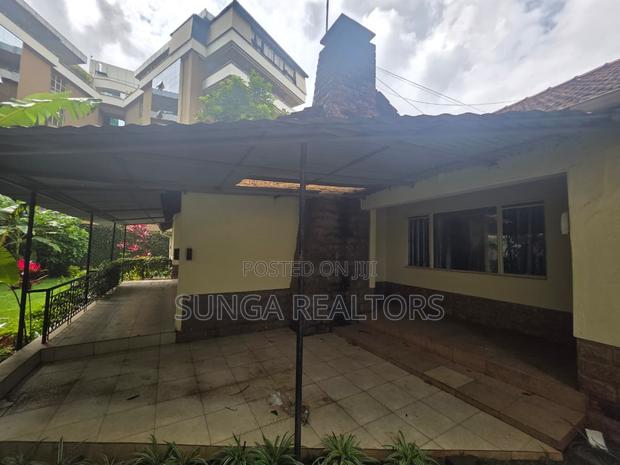 Commercial House for Rent in Westlands - main view