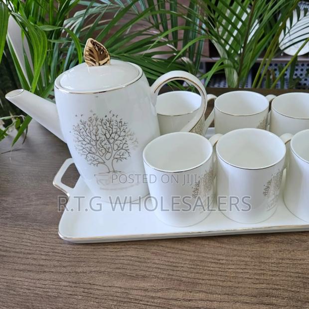 7-Piece Elegant Tea Cup Set – Stylish Serving Set