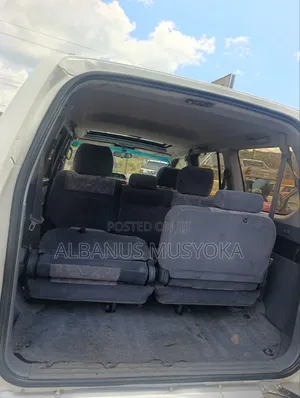 Toyota Land Cruiser Prado 1998 White