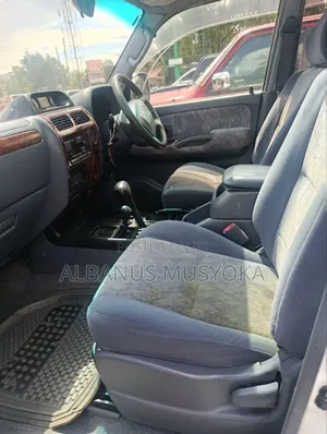 Toyota Land Cruiser Prado 1998 White