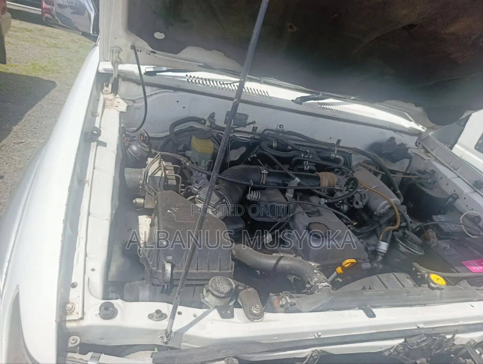 Toyota Land Cruiser Prado 1998 White