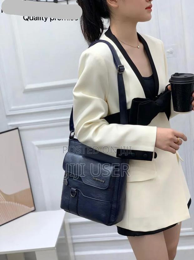 Quality Handbags - thumbnail 5