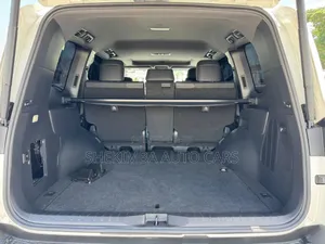 Toyota Land Cruiser 3.3 Diesel 4WD 2022 White