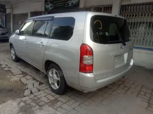 Toyota Probox 1.5 Hybrid F 2020 White