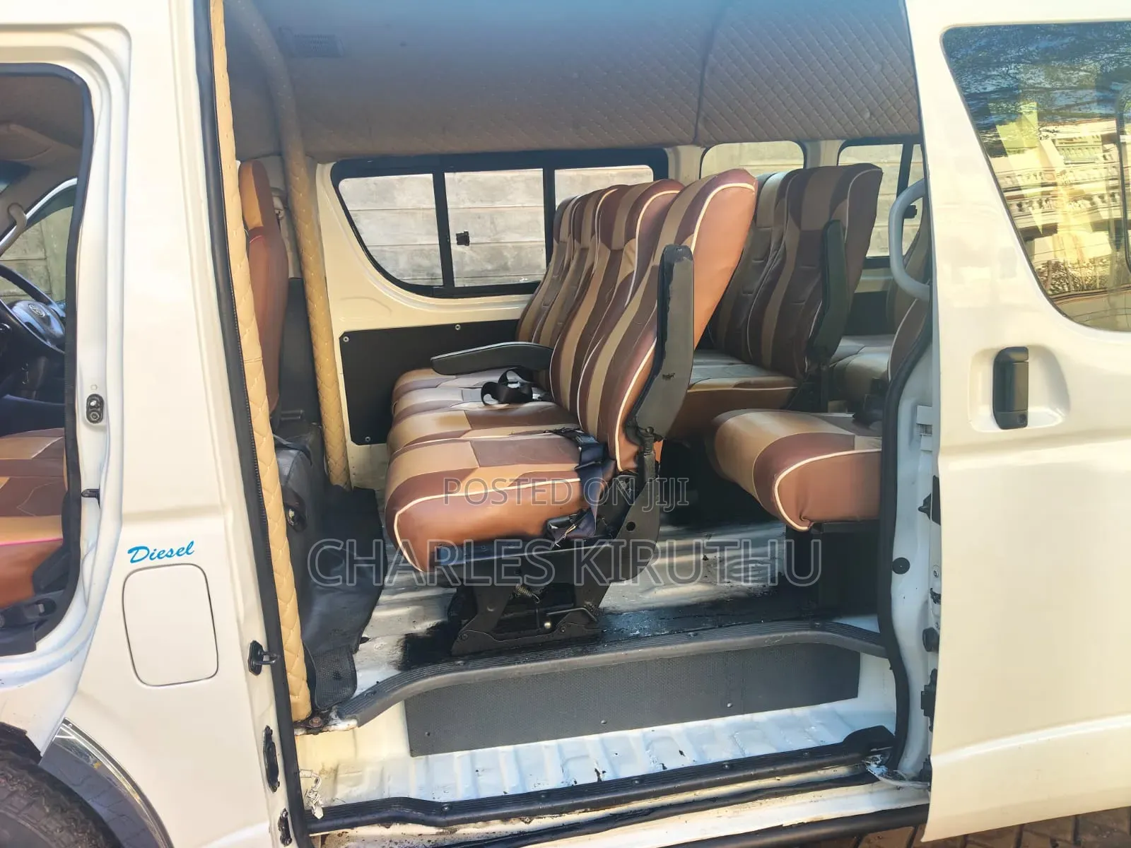 Toyota HiAce 2019 White
